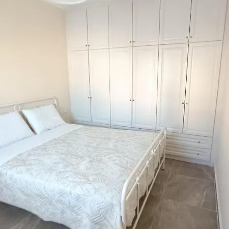 Pigadia Center Apartamento